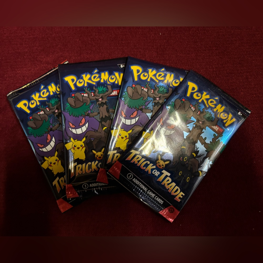 Pokémon Trick or Trade Booster Card Pack.
